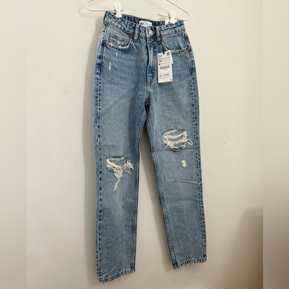 NWT Zara mom fit jeans, size 00